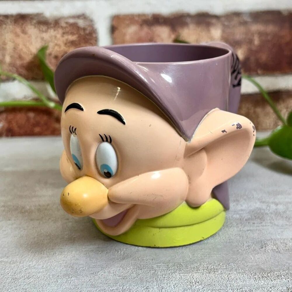 VTG Disney World on Ice Dopey Mug 7 Dwarfs Ringling Brothers Barnum and Bailey